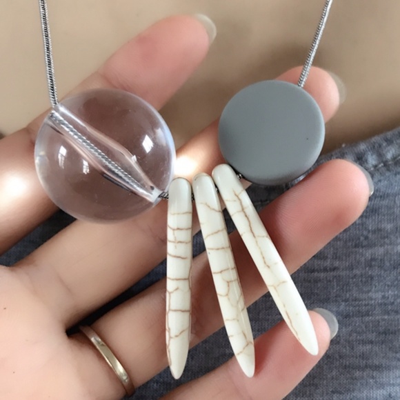 Original Design Modern Minimalist Necklace - Picture 2 of 2